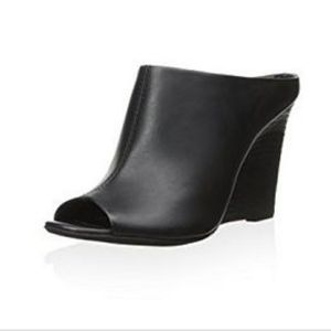 Calvin Klein Jean's Wedges/Mules